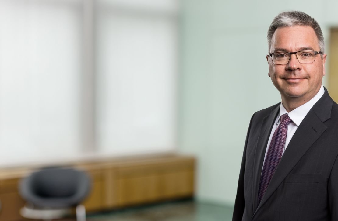 Le Temps: Interview von Stephan Mumenthaler